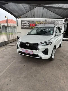 2023 Toyota Rumion 1.5SX