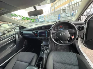 White Toyota Corolla 1.8 Prestige with 62600km available now!