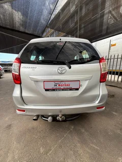 Silver Toyota Avanza 1.3 sx!