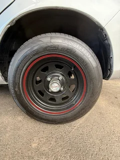 Silver Toyota Avanza 1.3 sx!