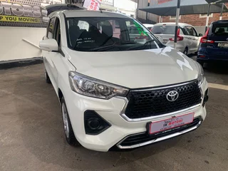 2023 Toyota Rumion 1.5 SX