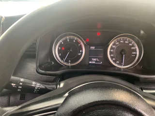 2023 Toyota Rumion 1.5 SX