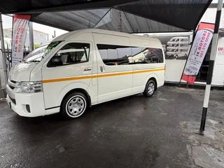 2022 TOYOTA QUANTUM GL MINI-BUS FOR SALE. PERFECT FOR TRANSPORT