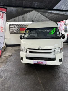 2022 TOYOTA QUANTUM GL MINI-BUS FOR SALE. PERFECT FOR TRANSPORT
