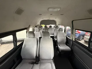 2022 TOYOTA QUANTUM GL MINI-BUS FOR SALE. PERFECT FOR TRANSPORT