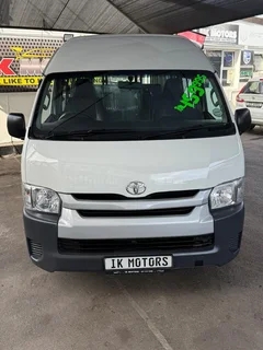 2023 TOYOTA QUANTUM DIESEL 16 SEATER PERFECT FOR BUSINESS!! CALL TODAY