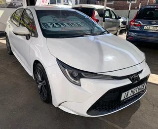 2020 TOYOTA COROLLA SEDAN FOR SALE. 2.0 XR VERY ELITE VEHICLE. PERFECT FOR UBER BLACK