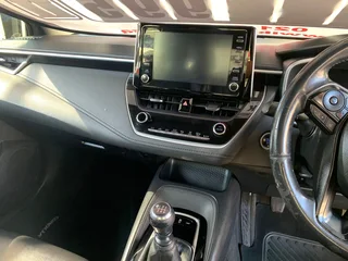 2020 TOYOTA COROLLA SEDAN FOR SALE. 2.0 XR VERY ELITE VEHICLE. PERFECT FOR UBER BLACK