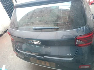 HYUNDAI VENUE CAR STRIPPING FOR PARTS