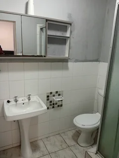 Flat - Ad posted by Makgetha Paepae