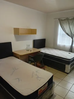 Flat - Ad posted by Makgetha Paepae