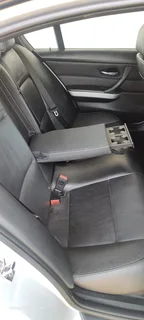 2009 BMW 3 Series Sedan