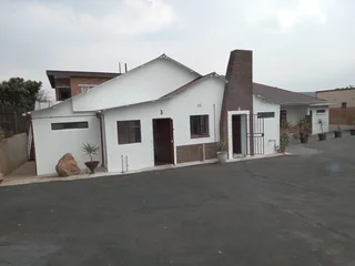 Brand New Bachelor Flats to Rent in Primrose