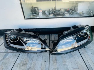 Vw Jetta 6 xenon headlight