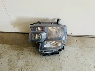 Ford ranger headlight t9 2020 2023
