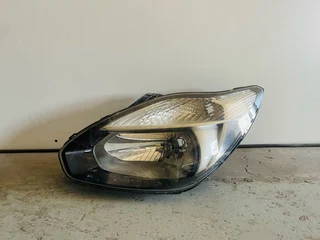 Ford figo headlights