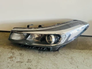 Kia cerato headlight 2017 2018 2019 2020 2021