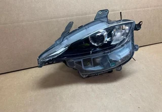 Mazda MX5 headlight
