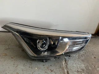 Hyundai creta headlight 2017