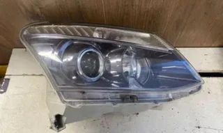 Isuzu d max headlight 2013 2017