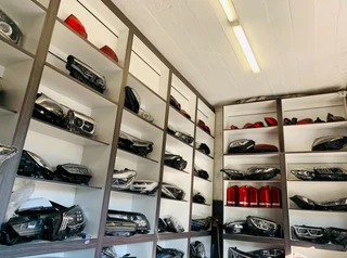 Toyota rav4 headlight 2009-2013