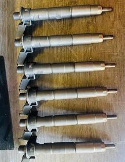 Bmw g01 g02 g20 g30 g11 g05 b57 injector (2 pin one)