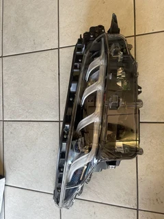 Toyota fortuner 2021 2024 led headlights