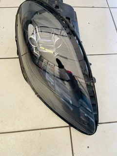 Porsche macan 95b headlight 2019 2020 2021