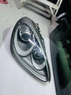 Porsche cayenne xenon headlight 2011 2014