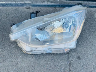 Isuzu D max Right Side Normal 2020-2024