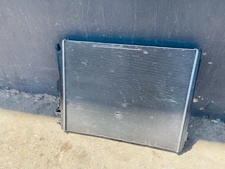 BMW M3 M4 G80 G82 G83  radiator