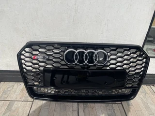 Audi A7 S7 RS7 C7 Front Honeycomb Mesh Grille Quattro   2016-2018