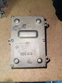 Mercedes-Benz E W211 2007 Headlight Ballast Module Xenon