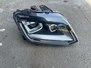 Vw Amarok headlight