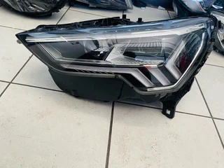 Audi Q3  S-line  Matrix Led Headlight