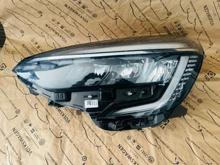Renault Clio 5 Front Full Led Headlight 2019 - 2024