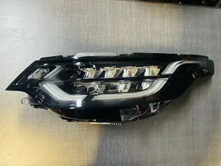 Land Rover Discovery 5 LED headlight