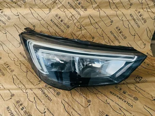 Opel Crossland X  Led Headlight