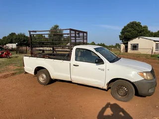 Cattle rails for Toyota bakkie
