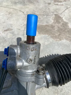 Mitsubishi Triton 2009 Steering rack