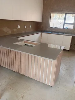 Granite and Quartz Kitchen/Bathroom Countertops and vanities