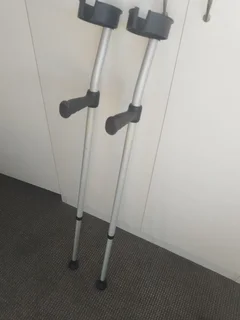 Crutches - Ad posted by Matthew Segers