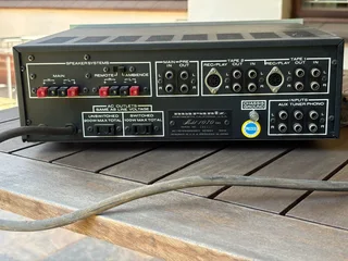 A Classic Marantz Model 1070 integrated Amplifier from the 1970s