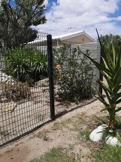 Clear View Fencing