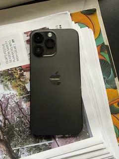 Black IPhone 14 Pro max