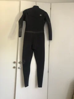 wetsuit - Ad posted by Antony Cohen