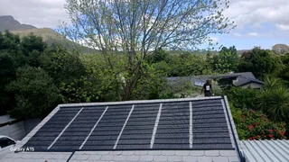 Solar heating system for swimming pool