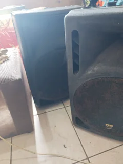 Gemini DJM 900, Behringer DJX 900, Hybrid 15" Powered Speaker and Gemini 15" Passive Speaker