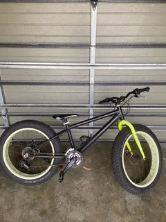 Fat Boy Surge bicycle