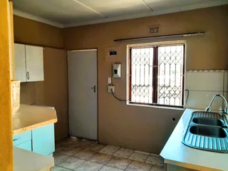 Freestanding House to Let – Poets Corner, Malvern